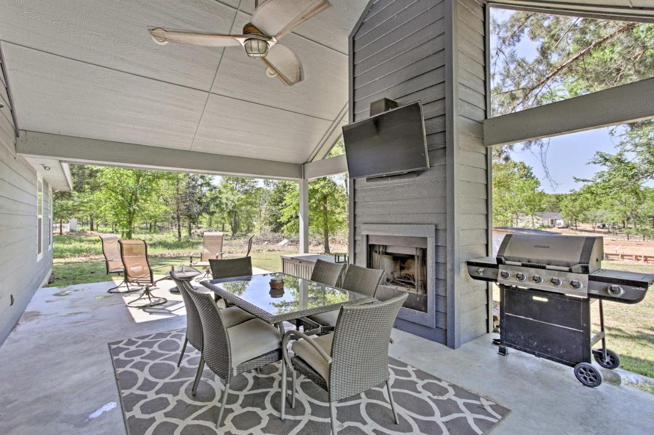 Modern Retreat With Gas Grill - Walk To Lake Texoma! Kingston Exteriér fotografie
