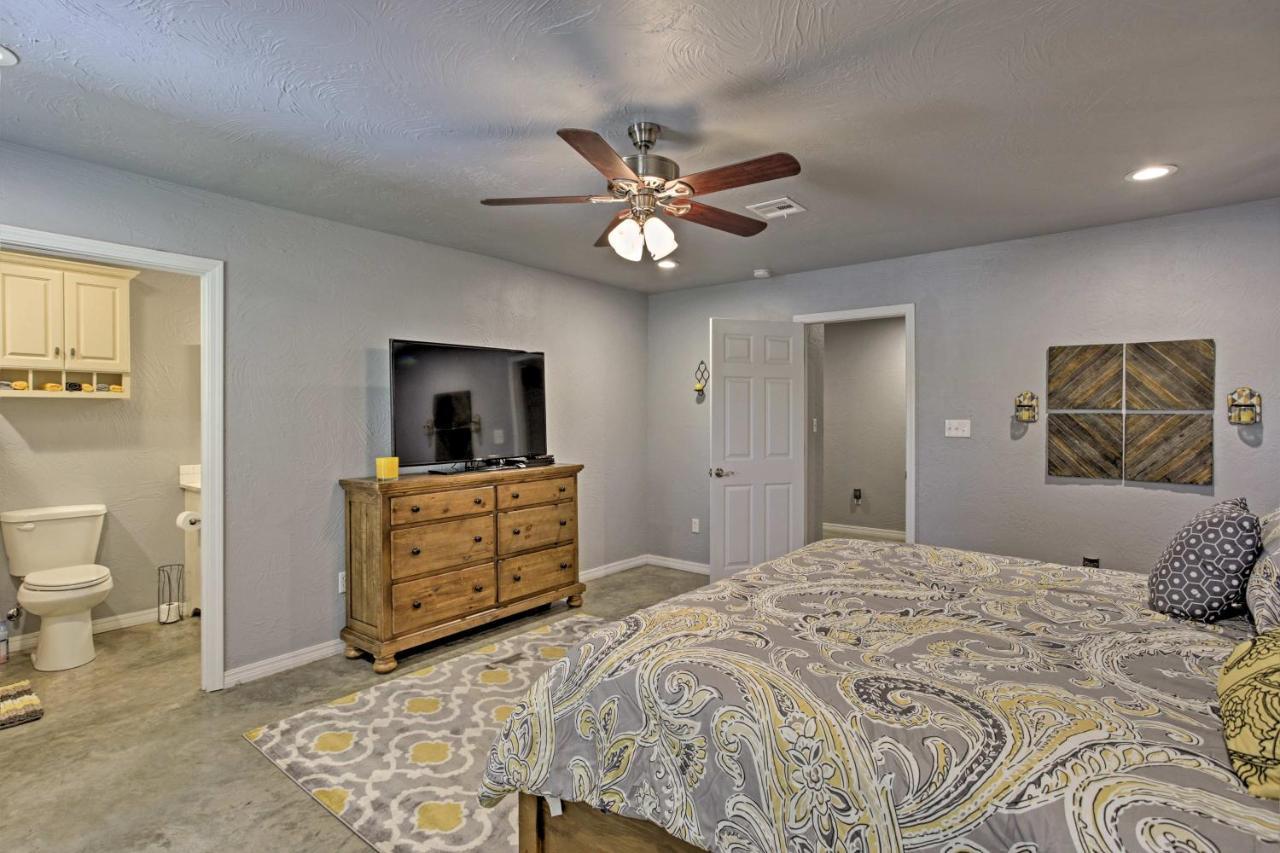 Modern Retreat With Gas Grill - Walk To Lake Texoma! Kingston Exteriér fotografie